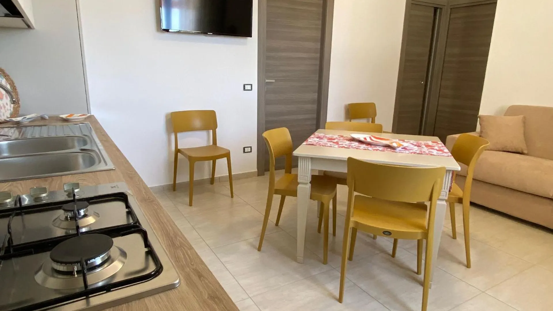 מלון דירות שאקה Giotera Village