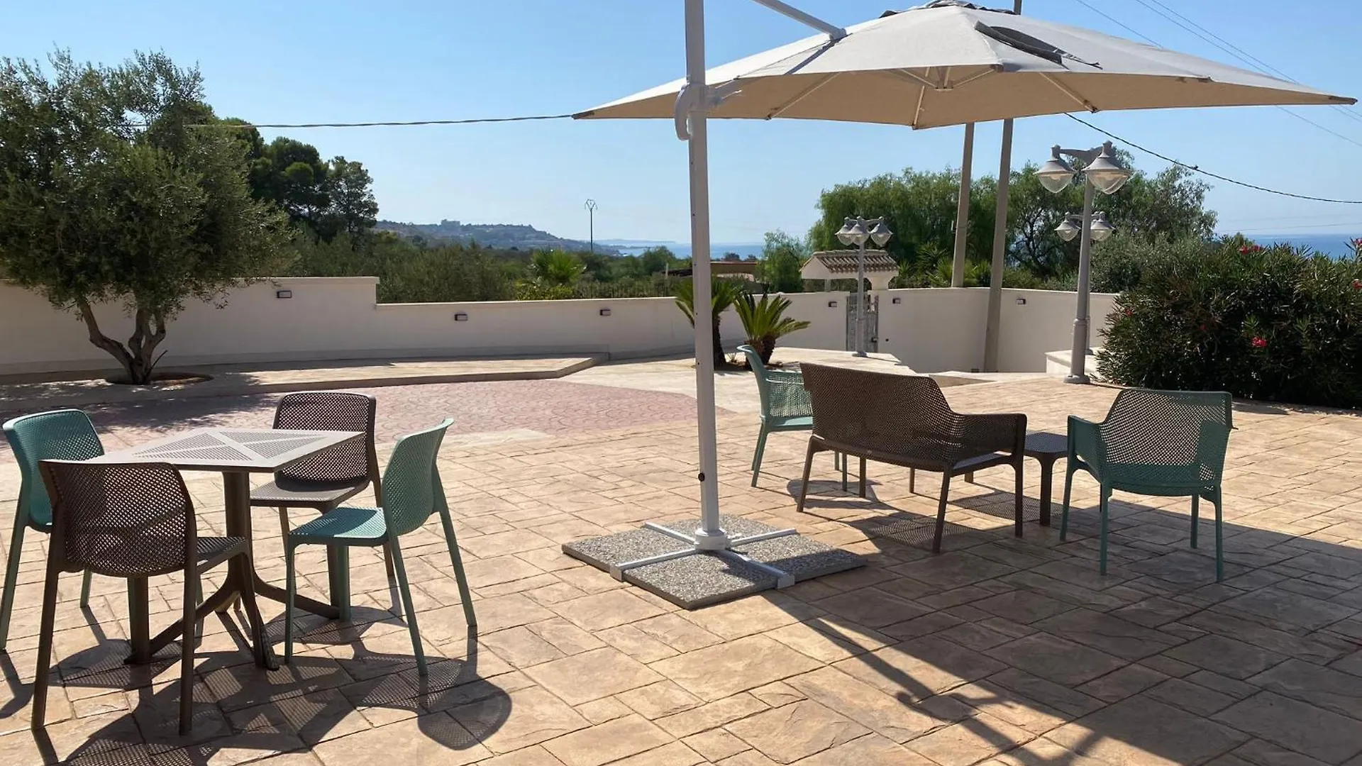 שאקה Giotera Village מלון דירות