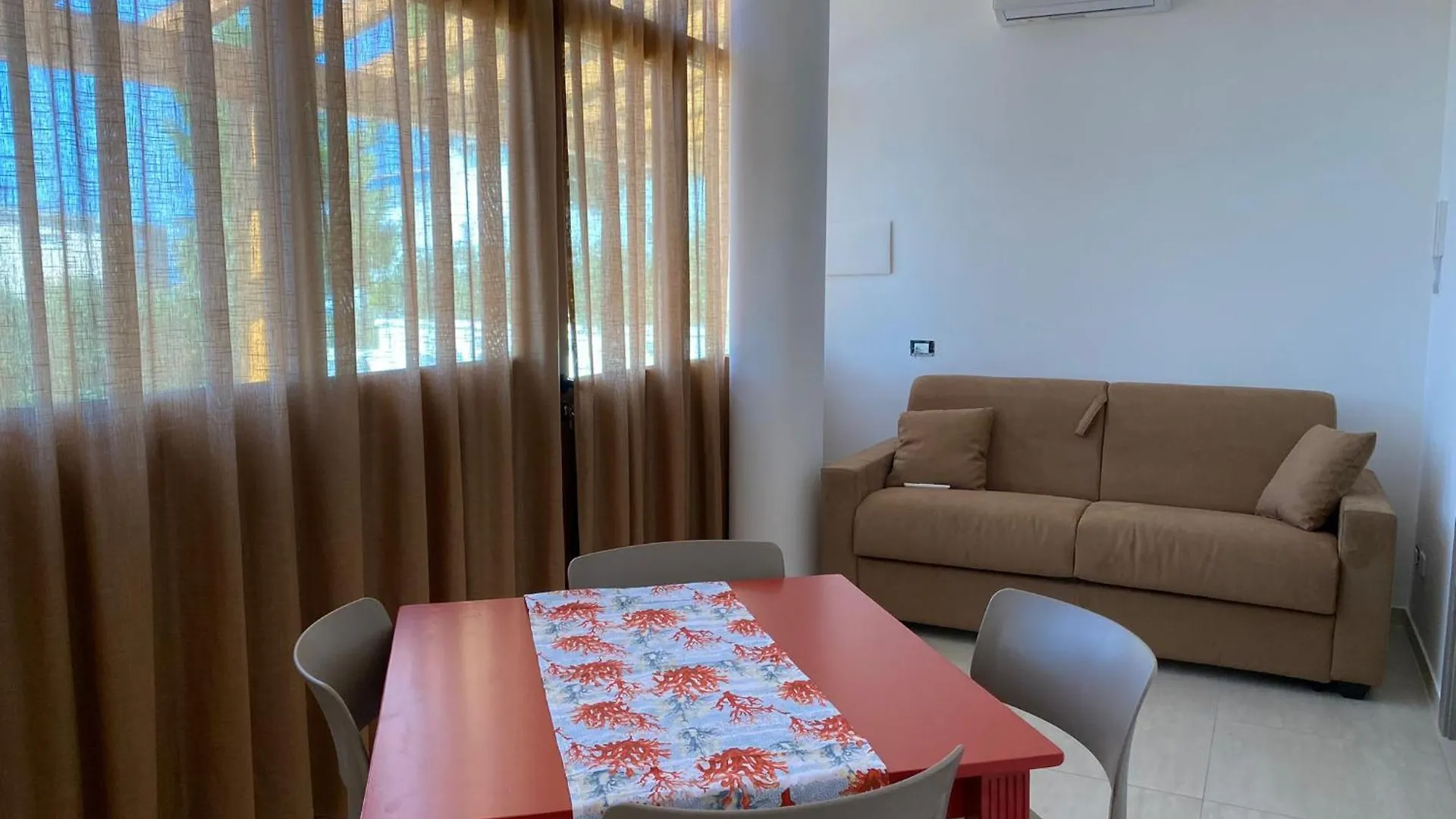 מלון דירות שאקה Giotera Village